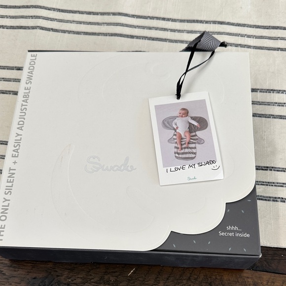 Swado Gray and White Striped swaddle Bag sz small - Picture 4 of 6